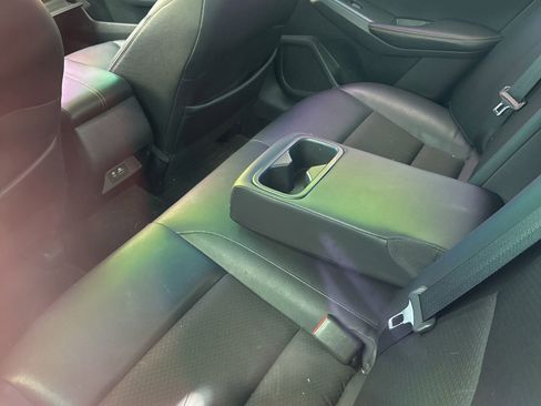 Used 2020 Nissan Altima 2.5 SR w/ Premium Package FWD image 6