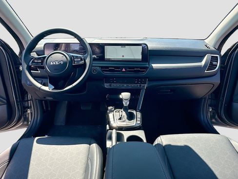 New 2026 Kia Seltos EX image 3