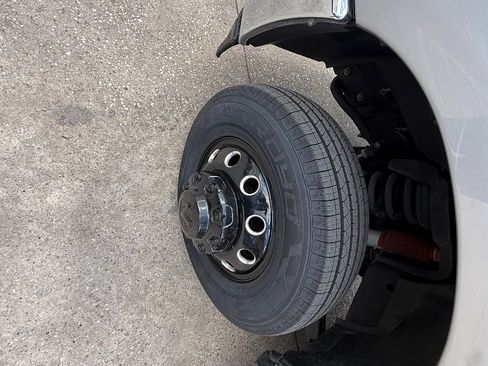 Used 2022 RAM 3500 Lone Star image 10