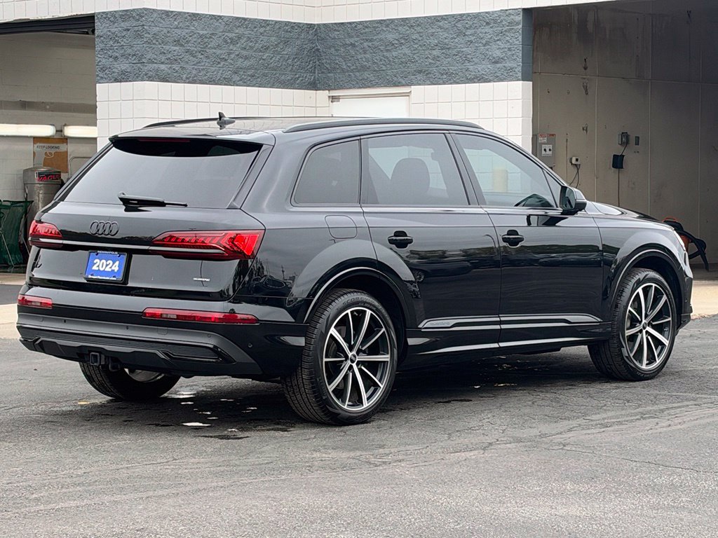 Used 2024 Audi Q7 3.0T Premium Plus w/ Premium Plus Package AWD/4WD image 4