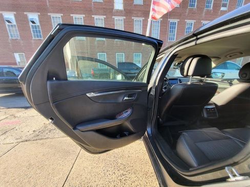 Used 2014 Chevrolet Impala LT image 21