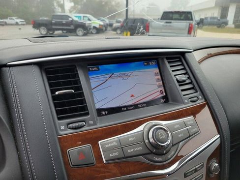 Used 2019 INFINITI QX80 Luxe w/ 22" Wheel Package image 11