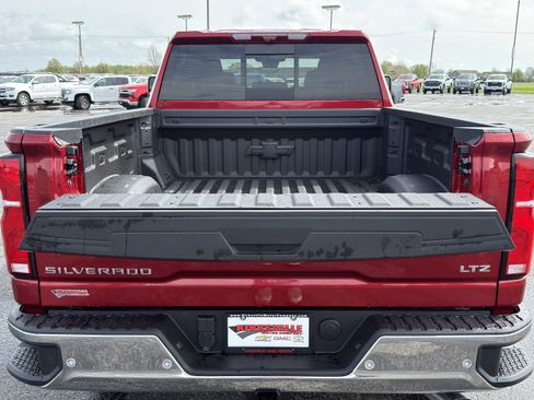 New 2026 Chevrolet Silverado 3500 LTZ w/ LTZ Premium Package image 12