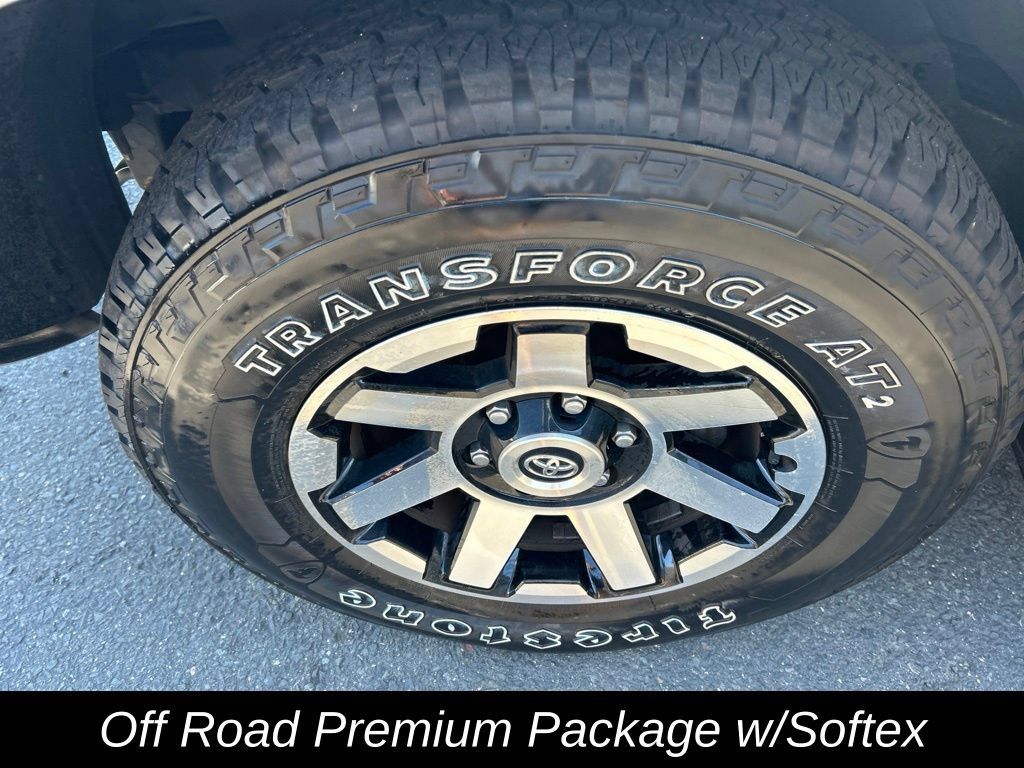 Used 2021 Toyota 4Runner TRD Off-Road Premium AWD/4WD image 12