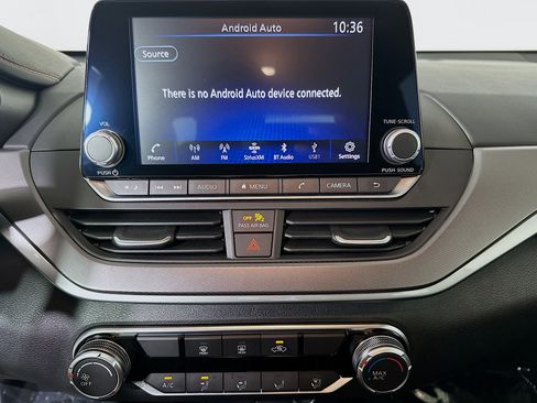 Used 2024 Nissan Altima 2.5 SR image 24