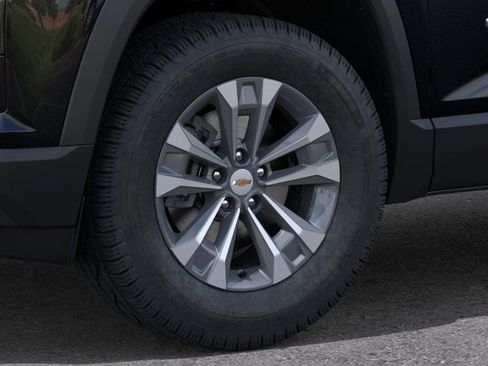 New 2026 Chevrolet Equinox LT FWD image 9