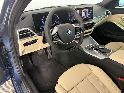 New 2026 BMW 330i Sedan w/ Convenience Package RWD image 4