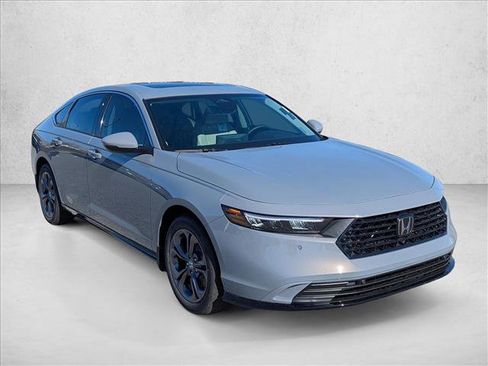 New 2025 Honda Accord EX-L image 3