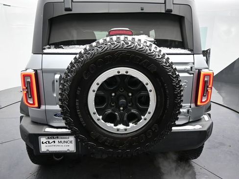 Used 2023 Ford Bronco Outer Banks w/ Sasquatch Package image 9