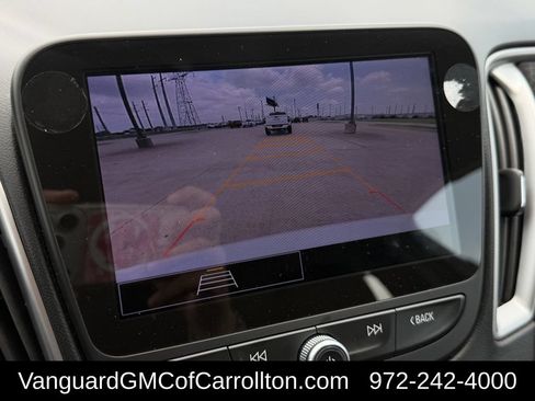 Used 2024 Chevrolet Malibu LT FWD image 18