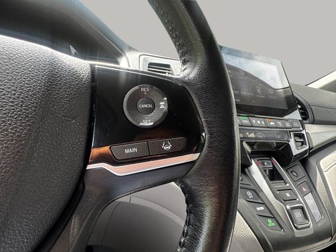 Used 2020 Honda Odyssey EX-L image 25