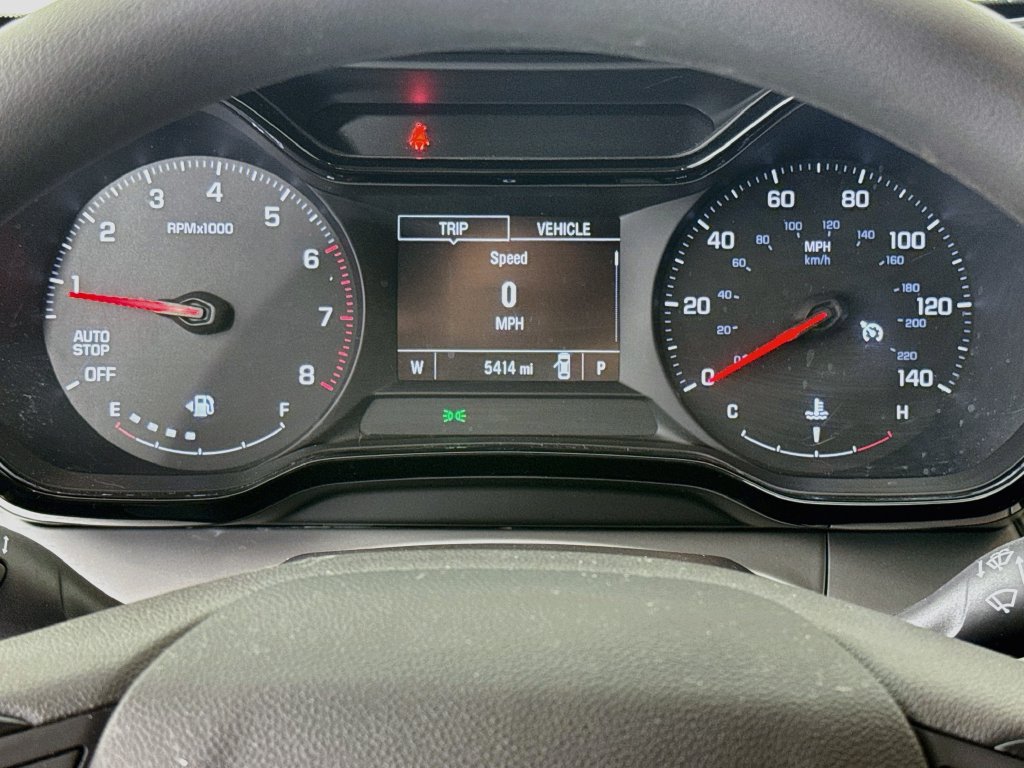 Used 2025 Chevrolet Trax LS w/ LS Convenience Package FWD image 14