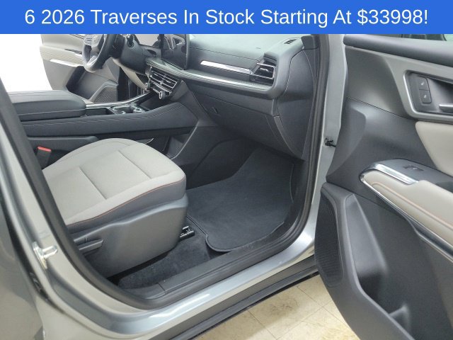 Used 2026 Chevrolet Traverse LT w/ Driver Confidence Package FWD image 11
