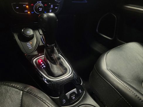 Used 2019 Jeep Compass Limited AWD/4WD image 26