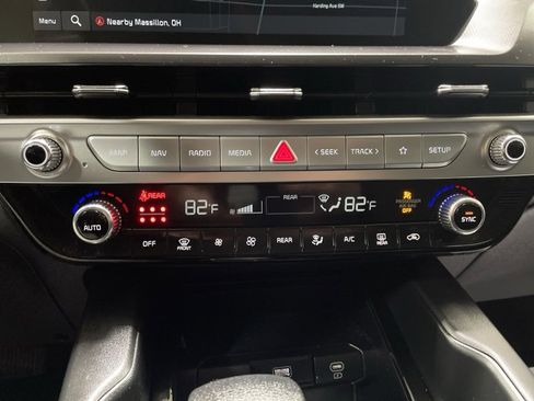 Certified 2023 Kia Telluride LX image 31