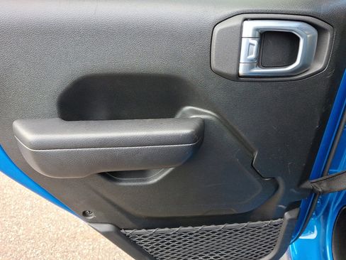 Used 2021 Jeep Gladiator Mojave image 19