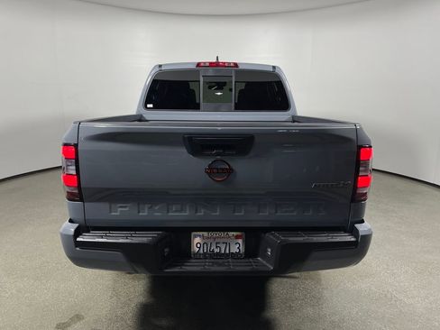 Used 2022 Nissan Frontier Pro-X RWD image 4