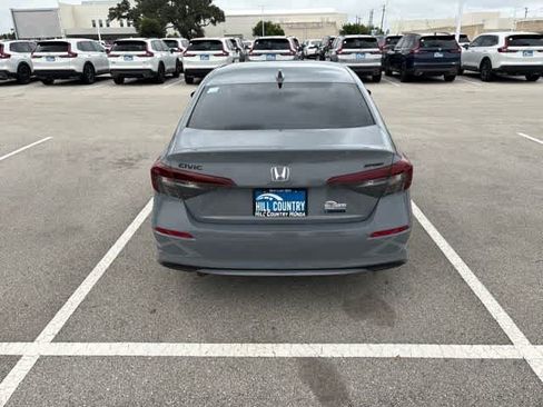 Used 2026 Honda Civic Sport image 4