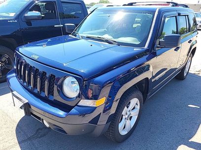 Used 2015 Jeep Patriot Latitude w/ Sun/Sound Group