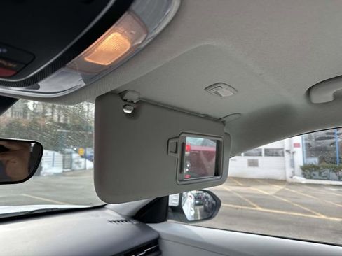 Used 2024 Hyundai Kona SEL image 17