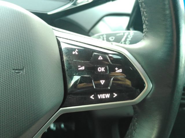Used 2021 Volkswagen ID.4 Pro w/ ID.4 Protection Package RWD image 36