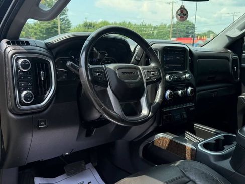 Used 2022 GMC Sierra 2500 Denali AWD/4WD image 14