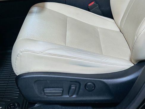 Used 2022 Lexus RX 350 FWD w/ Premium Package image 16