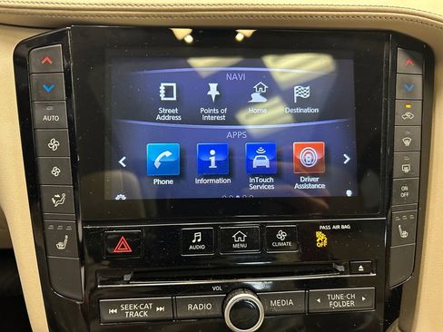 Used 2019 INFINITI QX50 Luxe image 17