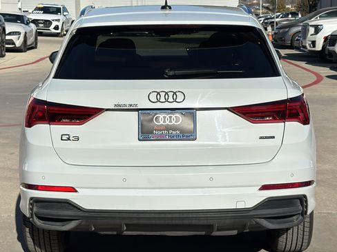 Used 2022 Audi Q3 2.0T Premium Plus image 6