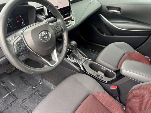 Certified 2025 Toyota Corolla SE image 12