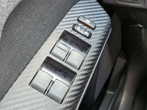 Used 2015 Toyota RAV4 XLE FWD image 23