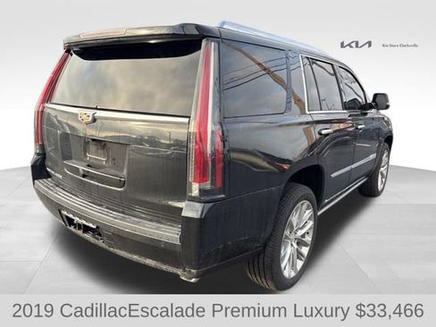 Used 2019 Cadillac Escalade Premium Luxury image 8