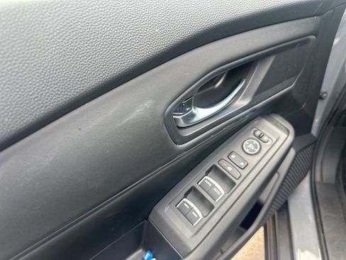 Used 2025 Honda Accord SE image 19