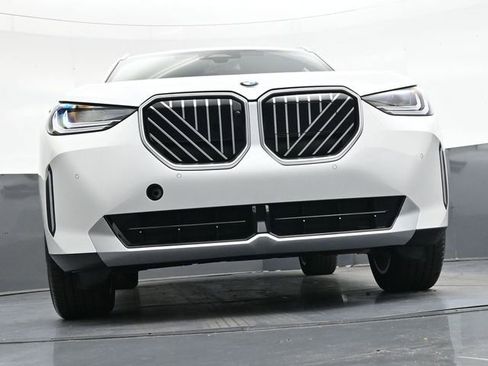 Used 2026 BMW X3 xDrive30 w/ Premium Package image 36