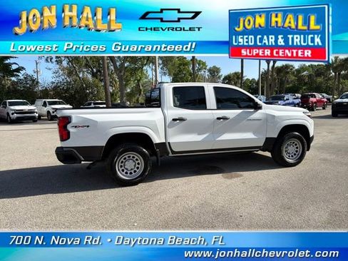 Used 2025 Chevrolet Colorado W/T w/ Advanced Trailering Package image 15