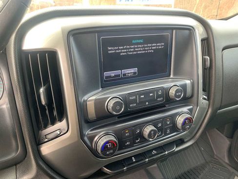 Used 2018 Chevrolet Silverado 1500 LT w/ All Star Edition image 13