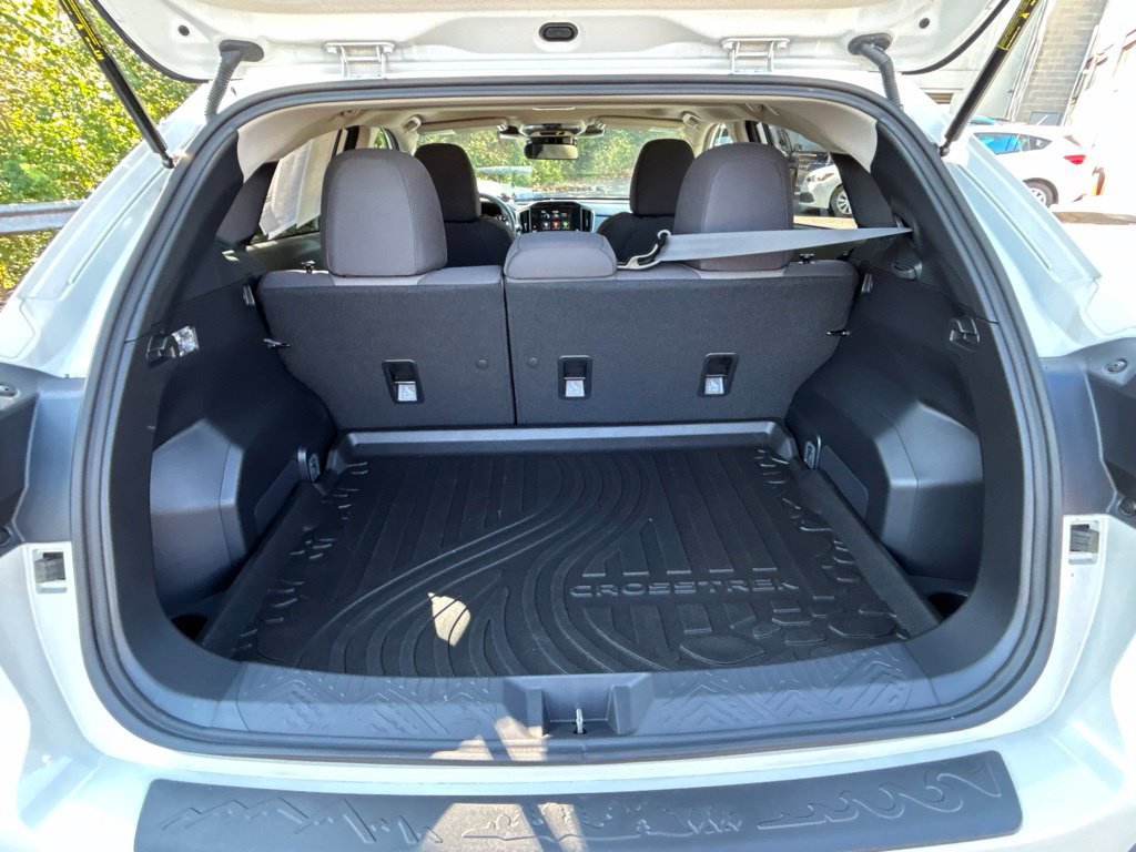 Certified 2025 Subaru Crosstrek 2.5i Premium AWD/4WD image 39