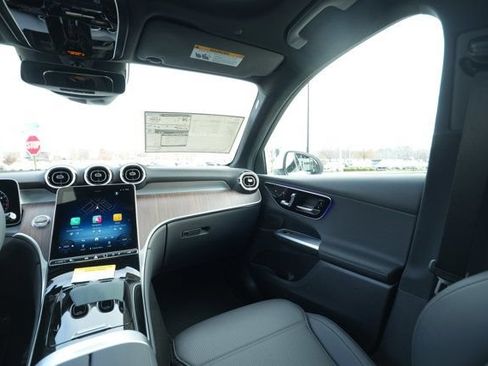Certified 2026 Mercedes-Benz GLC 300 4MATIC image 23