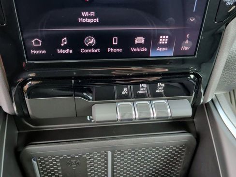 New 2026 RAM 1500 2WD Crew Cab image 34