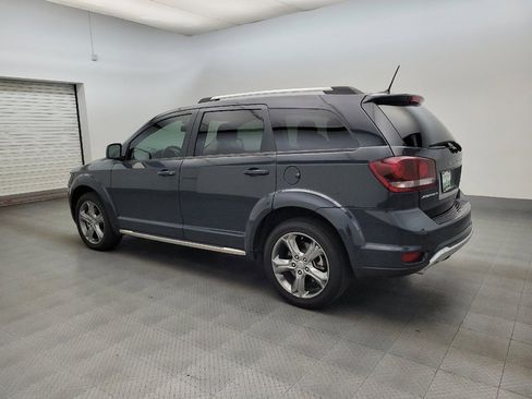 Used 2017 Dodge Journey Crossroad FWD image 3