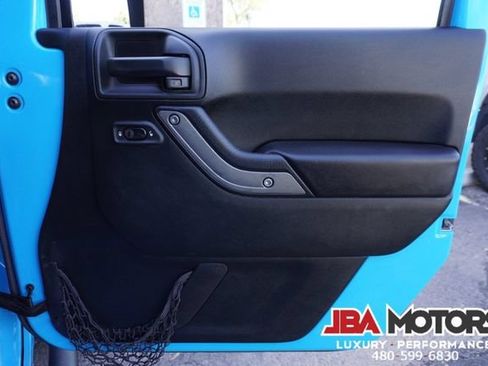 Used 2017 Jeep Wrangler Unlimited Sport w/ Quick Order Package 23S AWD/4WD image 95