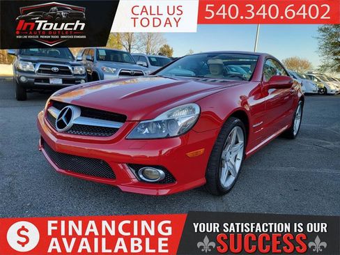 Used 2011 Mercedes-Benz SL 550 image 1