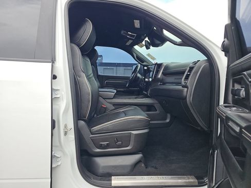Used 2024 RAM 3500 Limited w/ Night Edition AWD/4WD image 6