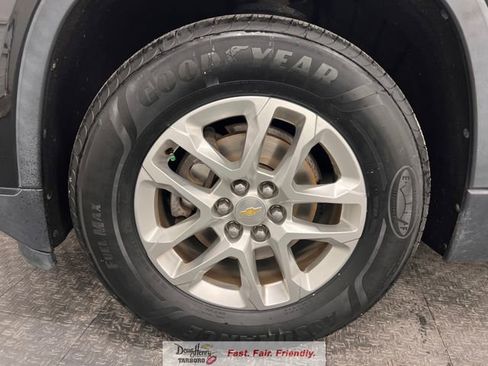Used 2019 Chevrolet Traverse LS w/ LPO, Black Accent Package AWD/4WD image 21