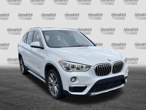 Used 2017 BMW X1 xDrive28i AWD/4WD image 2