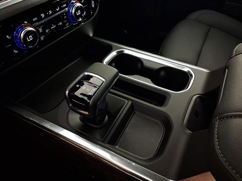 New 2026 GMC Sierra 1500 Elevation w/ Elevation Premium Package image 11