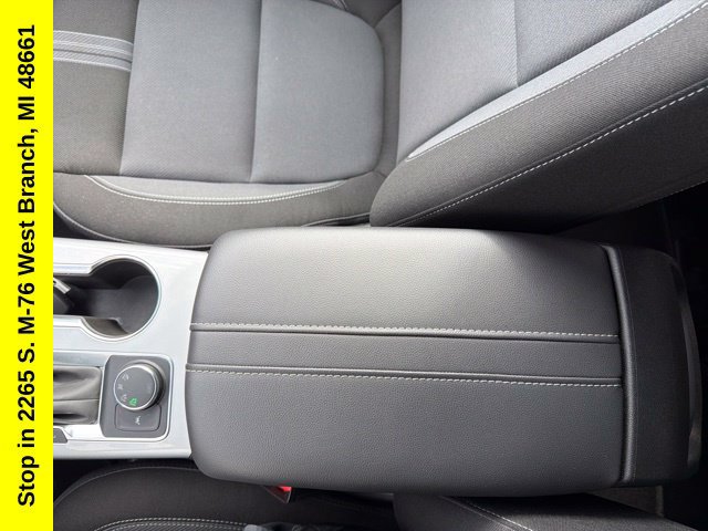 Used 2024 Chevrolet Blazer LT w/ Convenience Package AWD/4WD image 47
