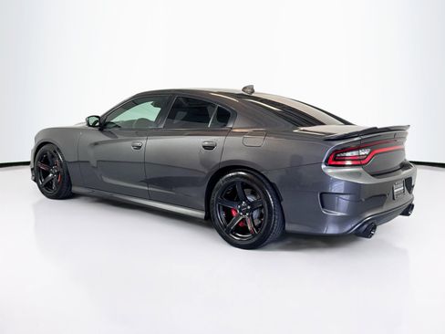 Used 2018 Dodge Charger SRT Hellcat w/ Harman/Kardon Audio Group RWD image 3