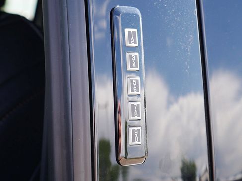 Used 2023 Ford F150 Raptor AWD/4WD image 73