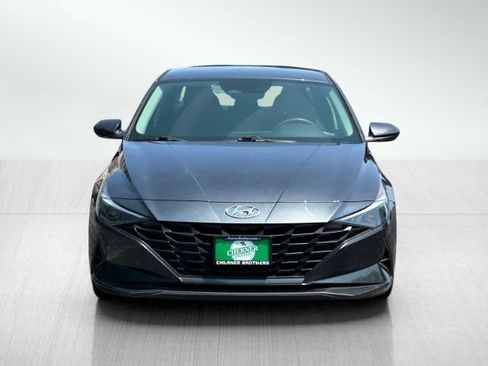 Used 2021 Hyundai Elantra SEL FWD image 2